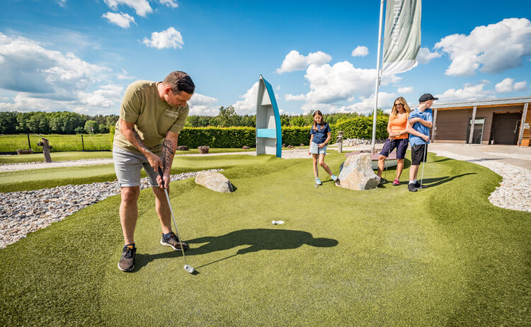 Adventuregolf Sas Thoku 16