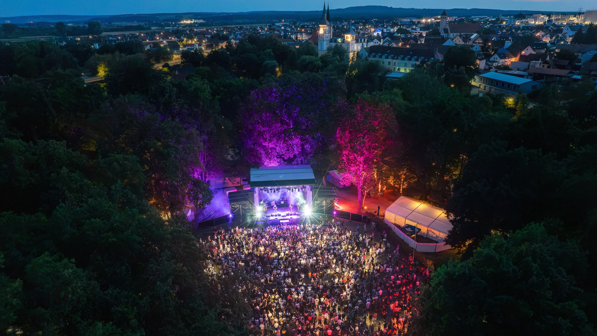 Das Schlosspark Festival in Schwarzenfeld | &copy; Markt Schwarzenfeld, Tobi Frauendorfer