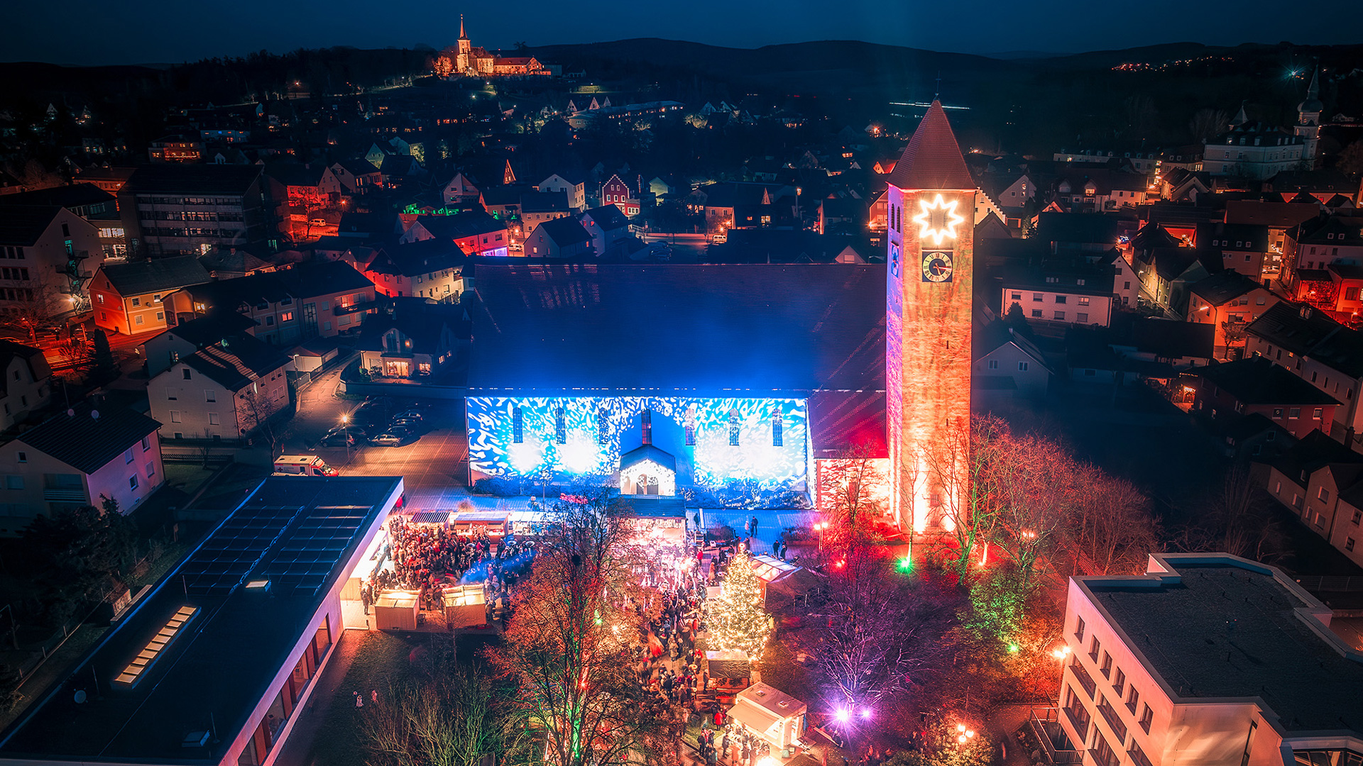 Weihnachtsmarkt in Schwarzenfeld | © Tobi Frauendorfer